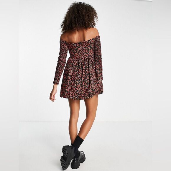 ASOS DESIGN corsage puff ball mini dress in black ditsy - Picture 11 of 11